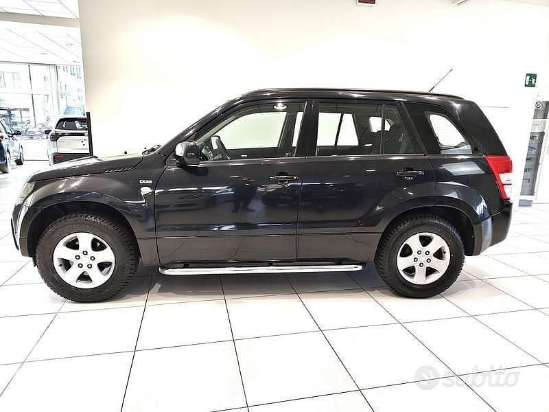 Usata Suzuki Grand Vitara 129 CV (94 kW) 2008 Nero SUV