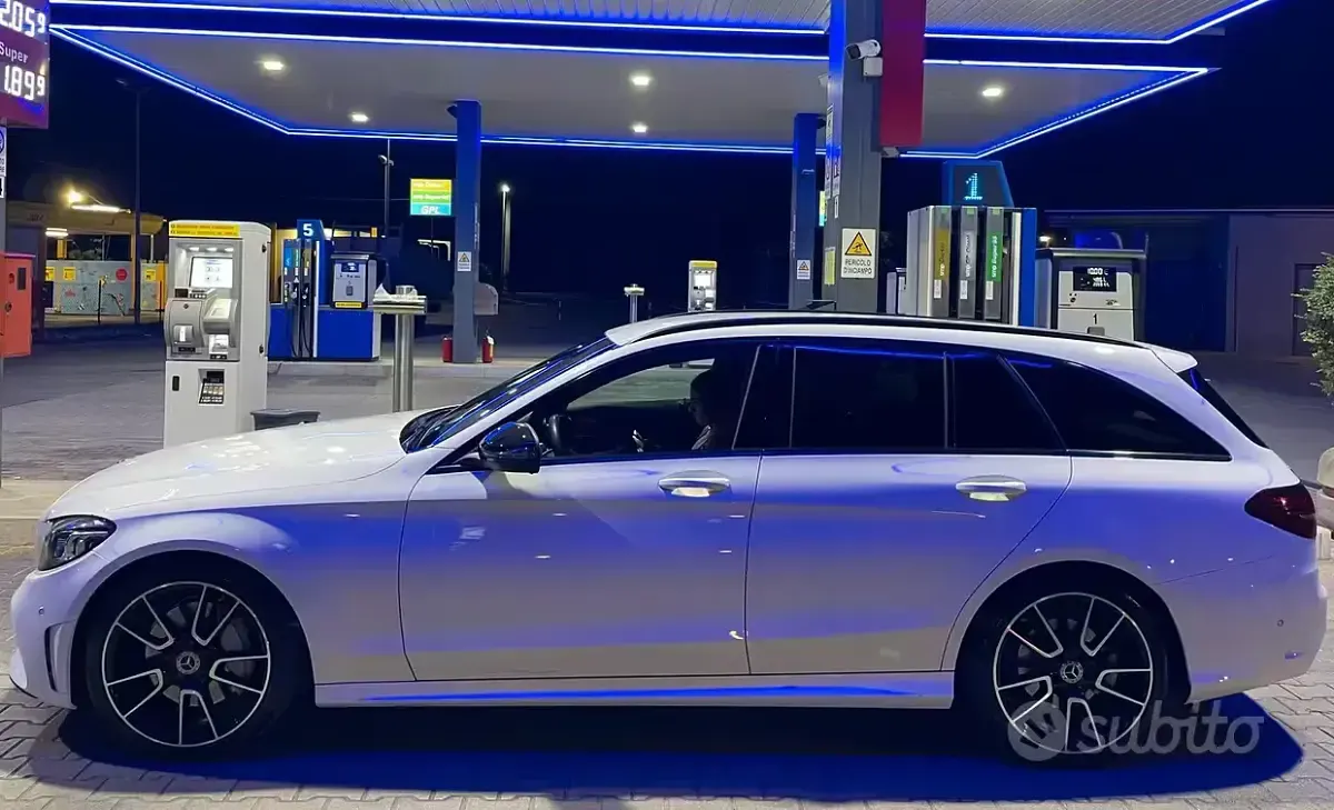 Usata Mercedes C300 Premium 245 CV (180 kW) 2021 Bianco Station wagon