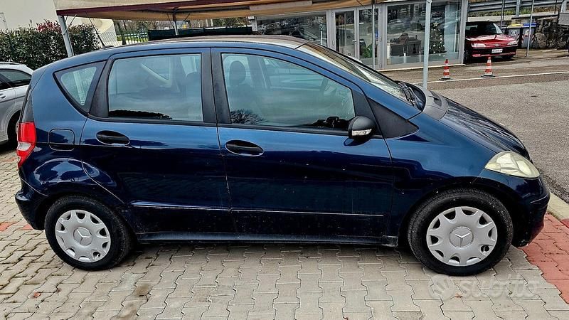 Usata Mercedes A150 Elegance 2008 Blu Berlina