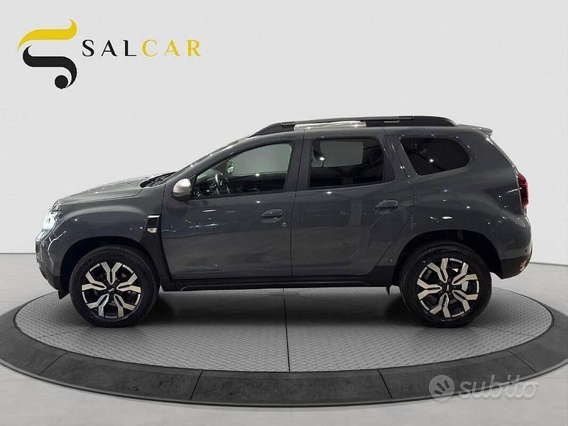 Begagnad Dacia Duster Journey 91 HK (66 kW) 2024 Grå SUV