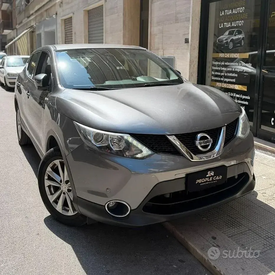 Usata Nissan Qashqai 110 CV (80 kW) 2017 Grigio SUV