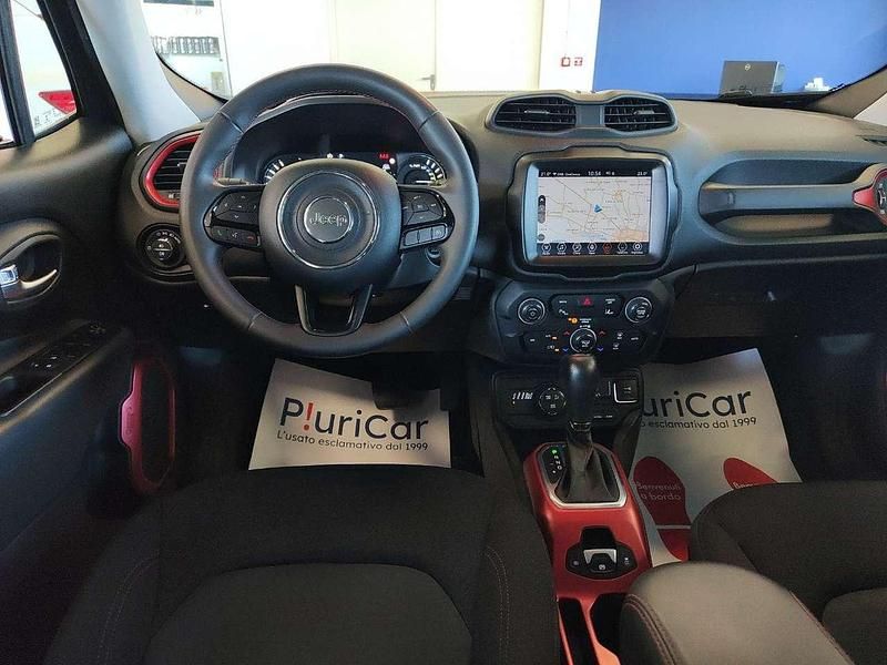 Usata Jeep Renegade Trailhawk 179 CV (131 kW) 2022 Grigio SUV