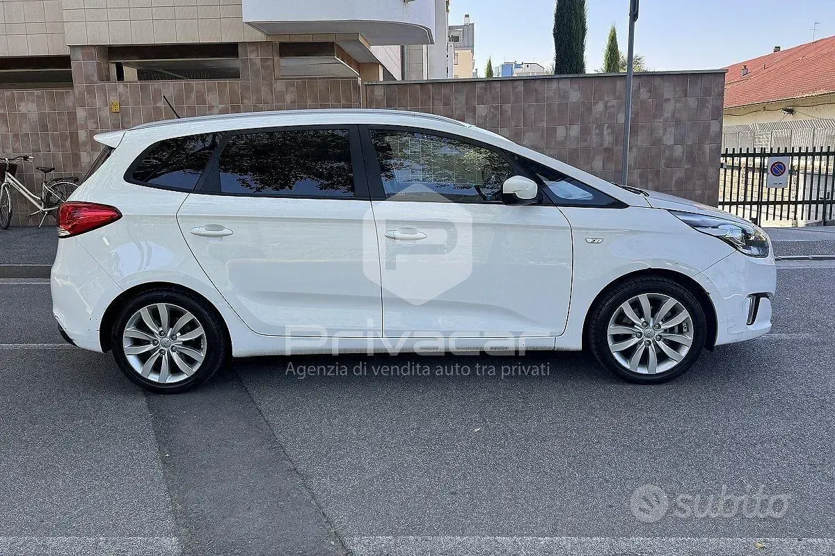 Usata Kia Carens 116 CV (85 kW) 2016 Bianco Monovolume