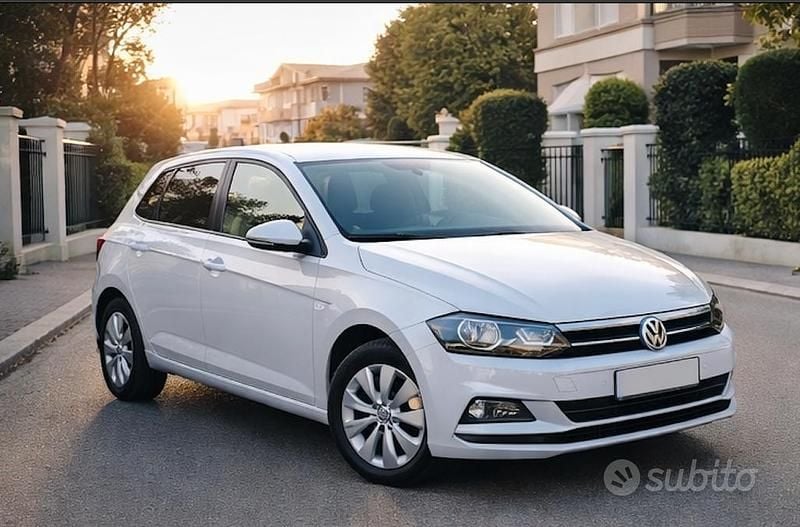 Usata VW Polo Trendline 80 CV (58 kW) 2017 Bianco Berlina