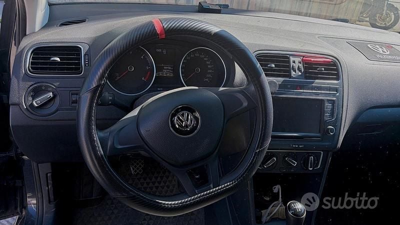 Usata VW Polo 75 CV (55 kW) 2017 Nero Berlina