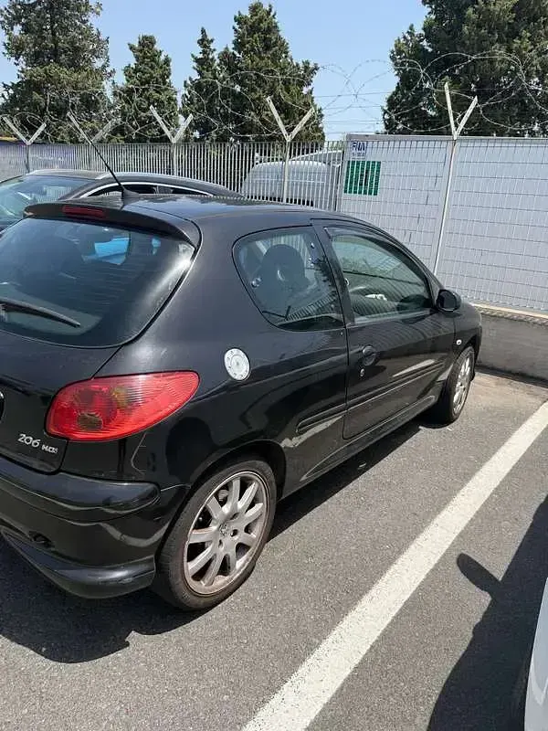 Usata Peugeot 206 90 CV (66 kW) 2006 Berlina