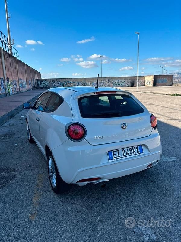 Usata Alfa Romeo MiTo 85 CV (62 kW) 2015 Bianco Utilitaria
