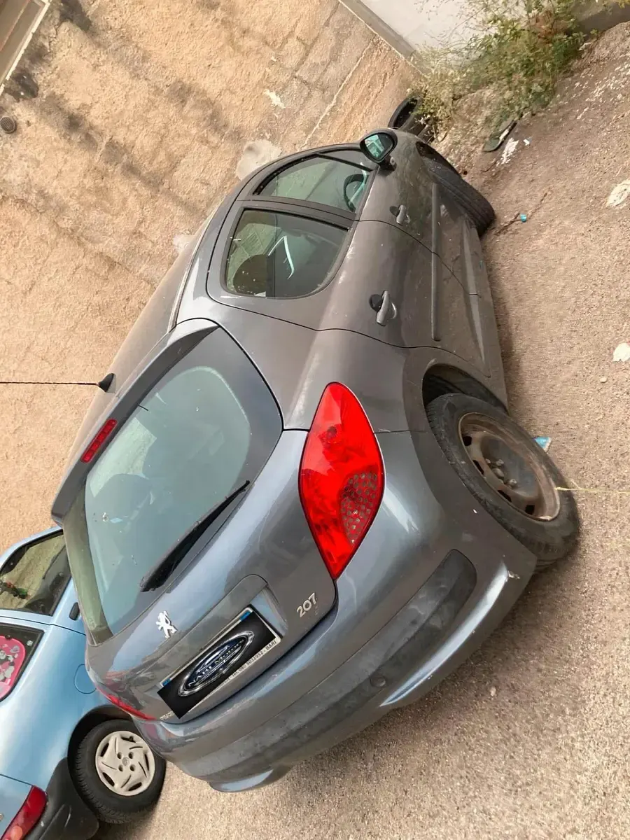 Usata Peugeot 207 73 CV (53 kW) 2009 Grigio Berlina