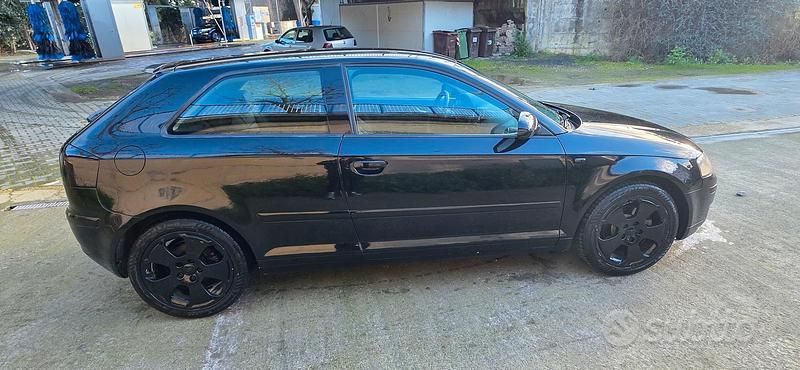 Usata Audi A3 105 CV (77 kW) 2006 Nero Utilitaria