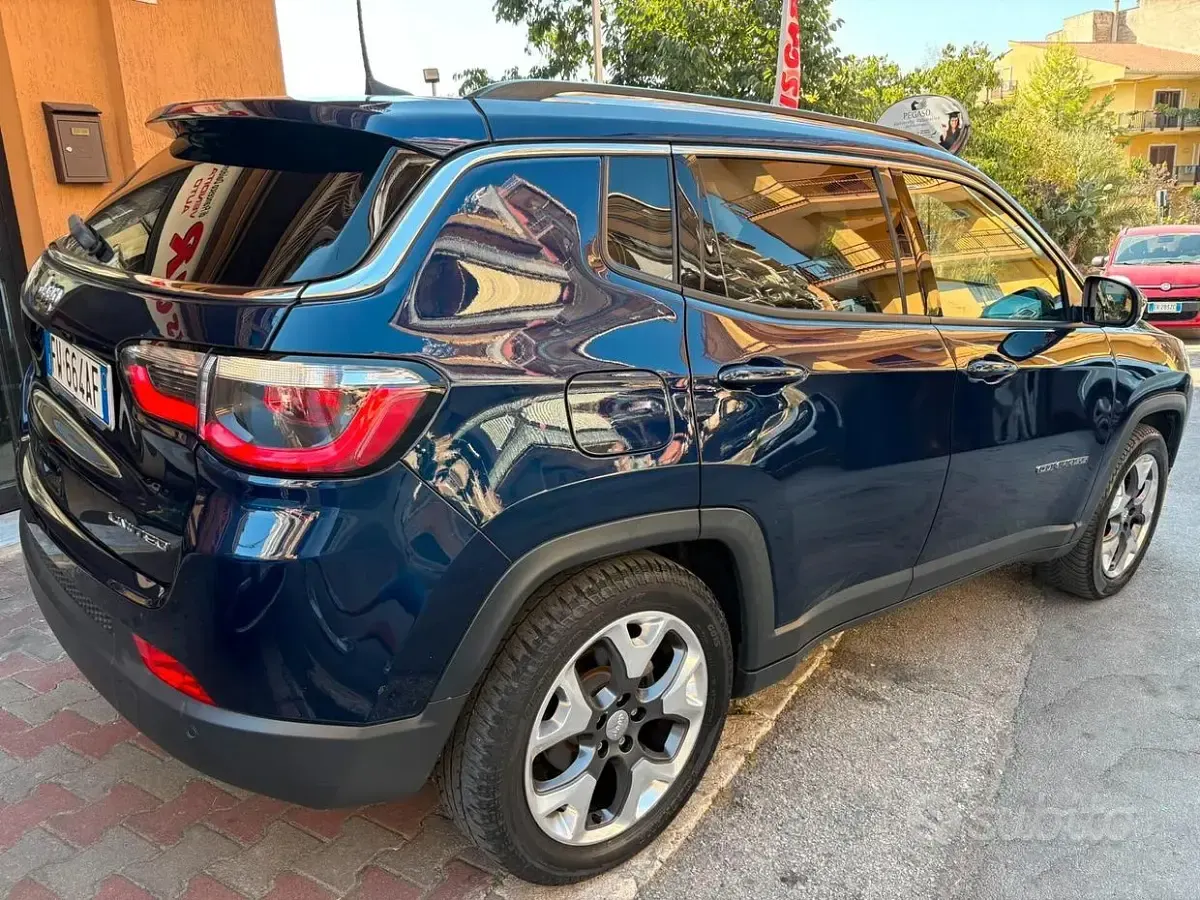 Usata Jeep Compass Limited 120 CV (88 kW) 2019 Bluazzurro SUV