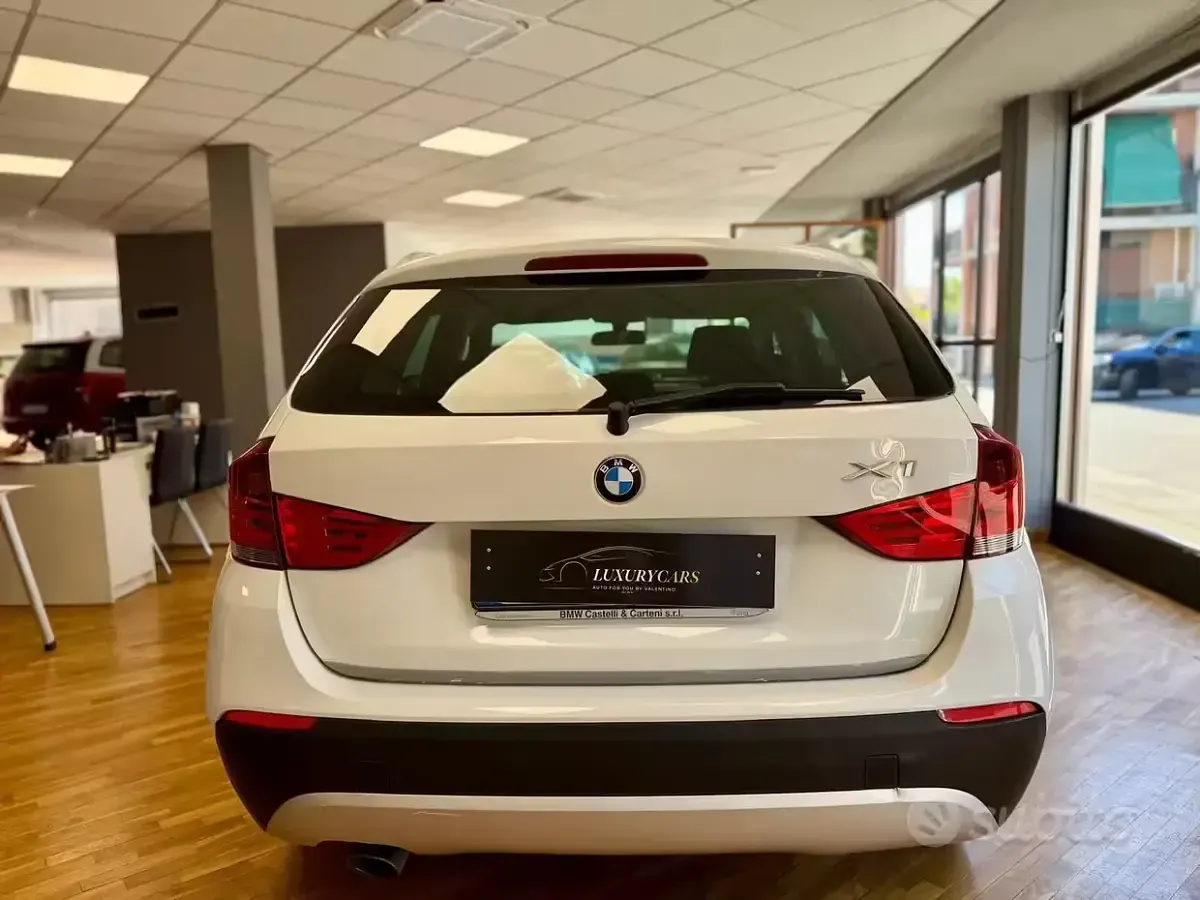 Usata BMW X1 143 CV (105 kW) 2011 Bianco SUV