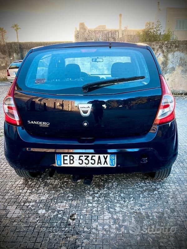 Usata Dacia Sandero 2010 Blu Berlina