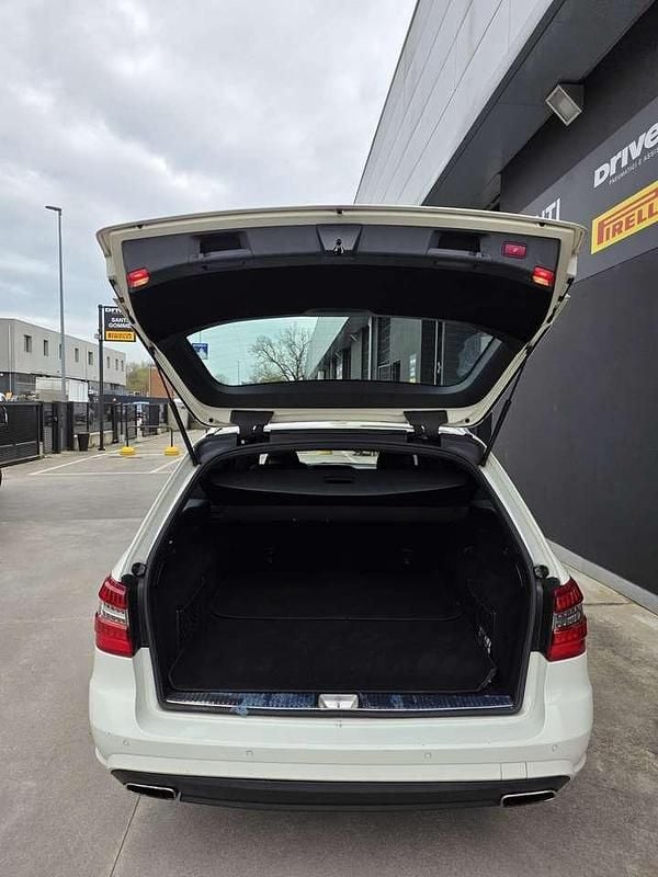 Usata Mercedes E350 Avantgarde 231 CV (169 kW) 2010 Bianco Station wagon