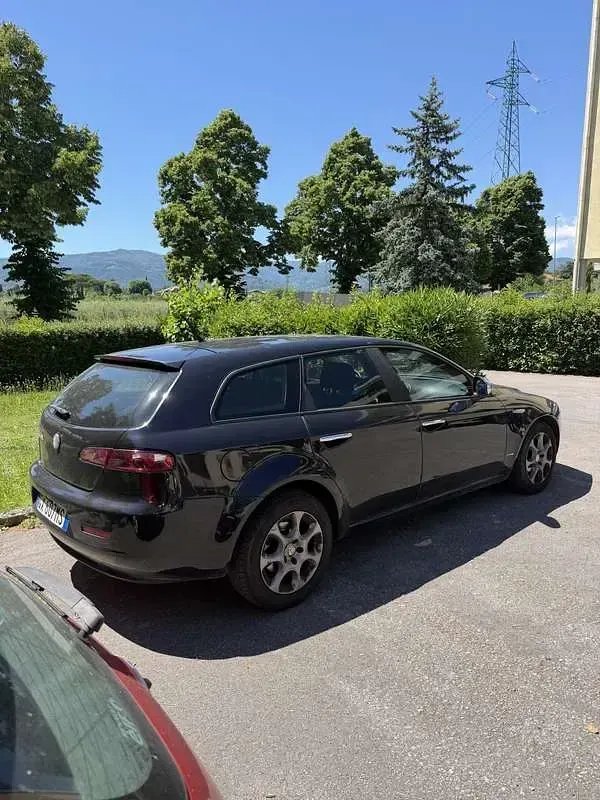 Usata Alfa Romeo 159 Exclusive 150 CV (110 kW) 2007 Nero Station wagon