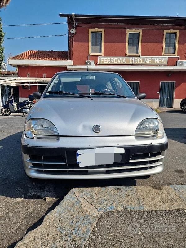 Usata Fiat 600 2004 Grigio Utilitaria