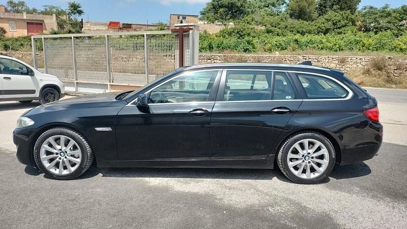 Usata BMW 525 203 CV (149 kW) 2011 Nero Station wagon
