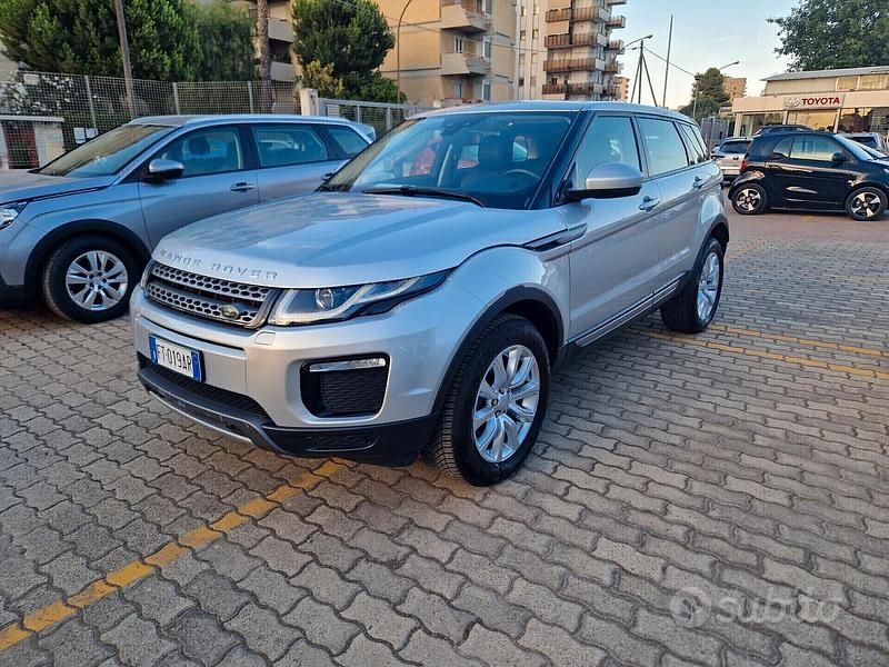 Usata Land Rover Range Rover evoque 150 CV (110 kW) 2018 Grigio SUV