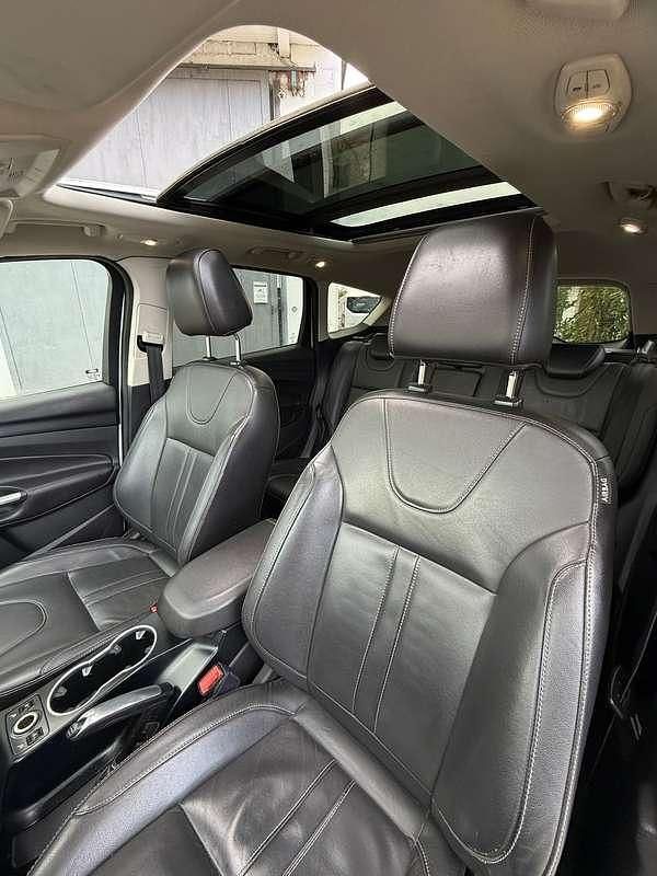 Usata Ford Kuga Individual 163 CV (119 kW) 2014 Bianco SUV