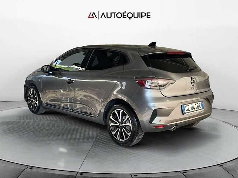 Usata Renault Clio V Techno 91 CV (66 kW) 2025 Grigio Utilitaria