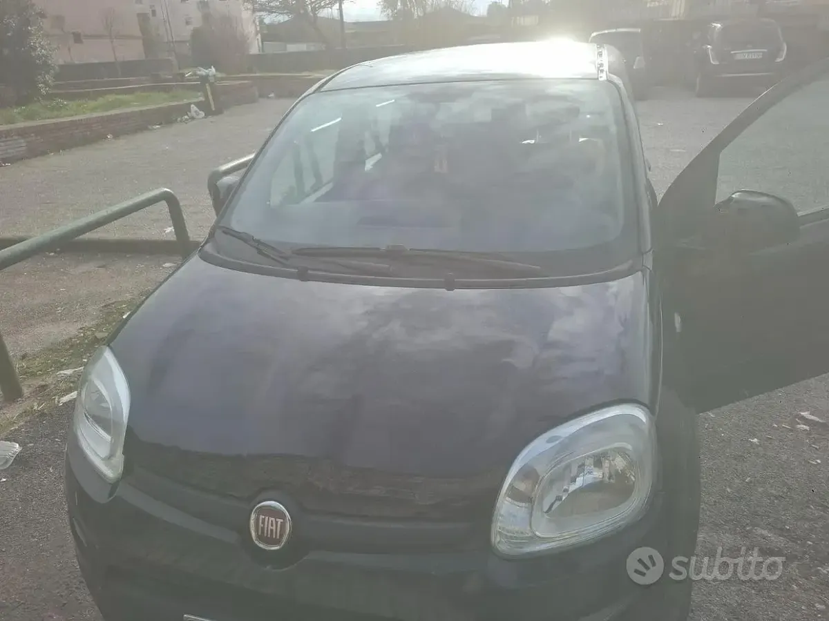 Usata Fiat Panda 69 CV (50 kW) 2018 Nero Utilitaria