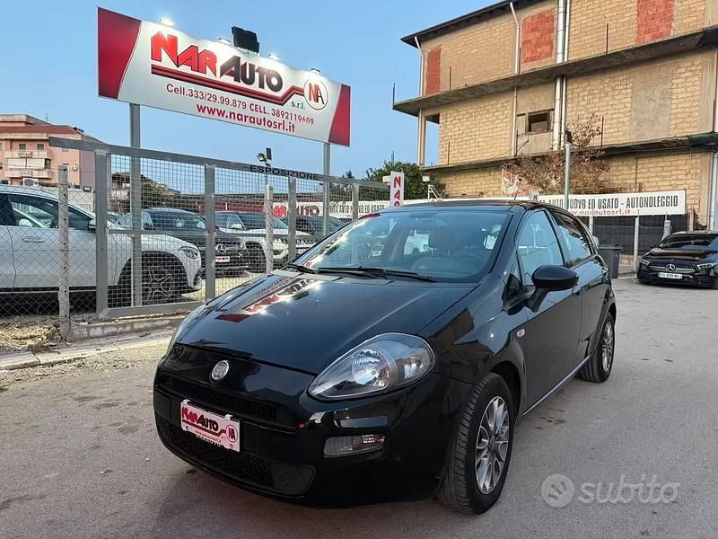 Usata Fiat Punto Evo Dynamic 95 CV (69 kW) 2012 Nero Utilitaria