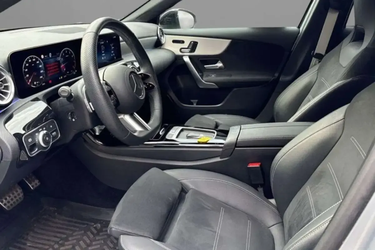 Usata Mercedes A250 Advanced Plus 224 CV (164 kW) 2025 Argento Berlina