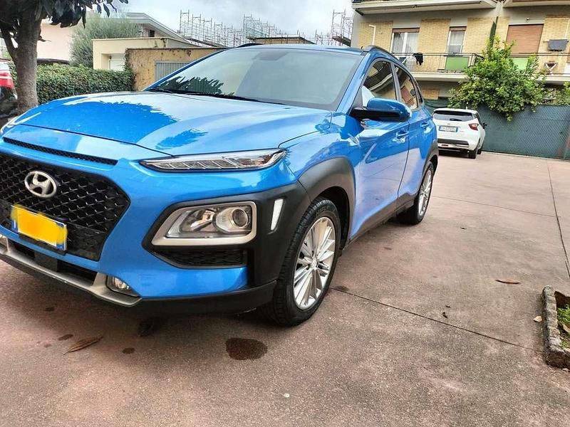 Blu/azzurro Usata 2018 Hyundai Kona Comfort SUV | 11.500 € (Buon prezzo) - Immagine 1/4