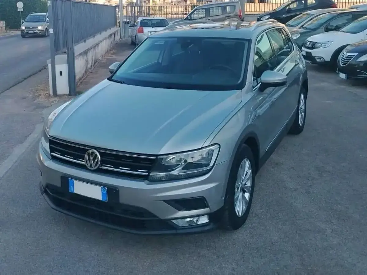 Usata VW Tiguan Style 150 CV (110 kW) 2016 Argento SUV