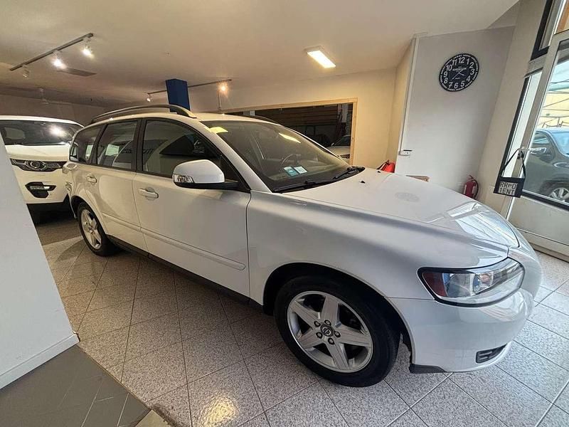 Usata Volvo V50 109 CV (80 kW) 2009 Bianco Station wagon