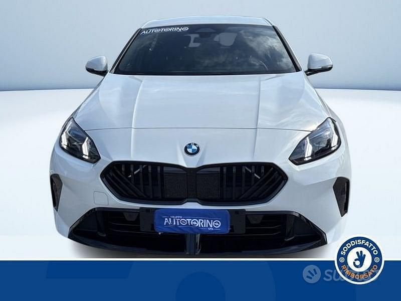 Usata BMW 118 M Sport 150 CV (110 kW) 2025 Bianco pastello Utilitaria