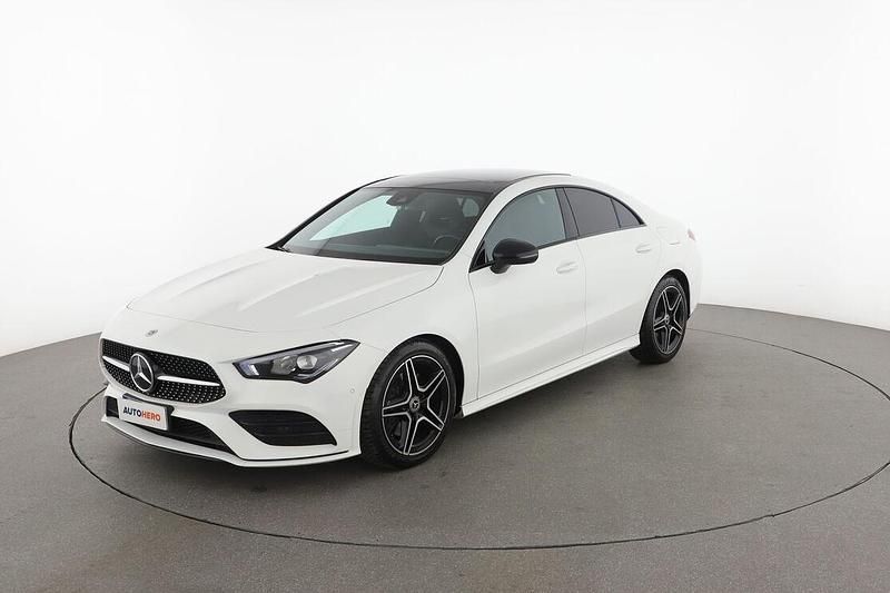 Usata Mercedes CLA200 AMG line 163 CV (119 kW) 2021 Bianco Berlina