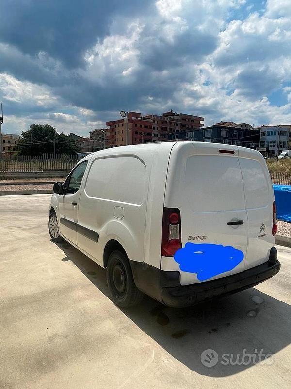 Usata Citroën Berlingo 75 CV (55 kW) 2014 Bianco Monovolume