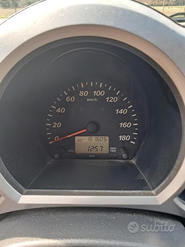 Usata Daihatsu Terios 105 CV (77 kW) 2007 Grigio SUV