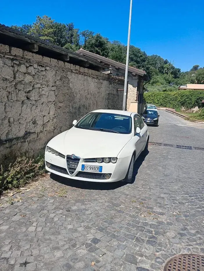 Usata Alfa Romeo 159 170 CV (125 kW) 2010 Bianco Berlina