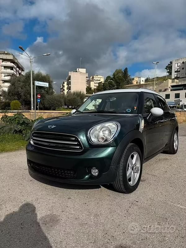 Usata Mini Countryman 122 CV (89 kW) 2013 Verde SUV