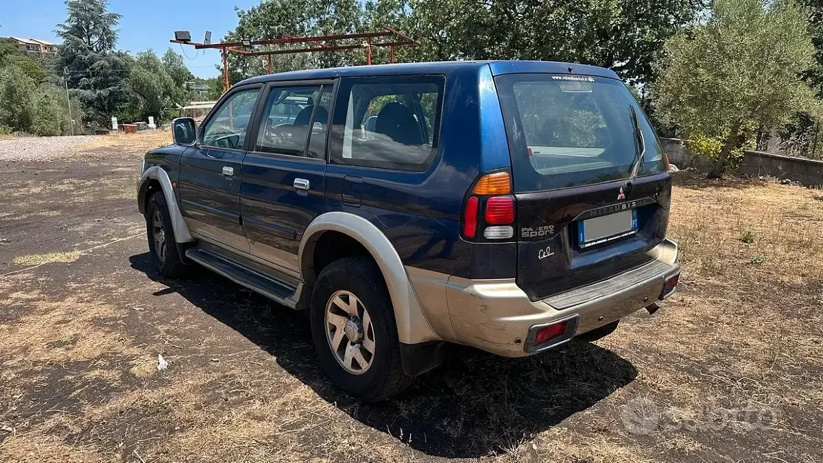 Usata Mitsubishi Pajero Sport 100 CV (73 kW) 2000 Bluazzurro SUV