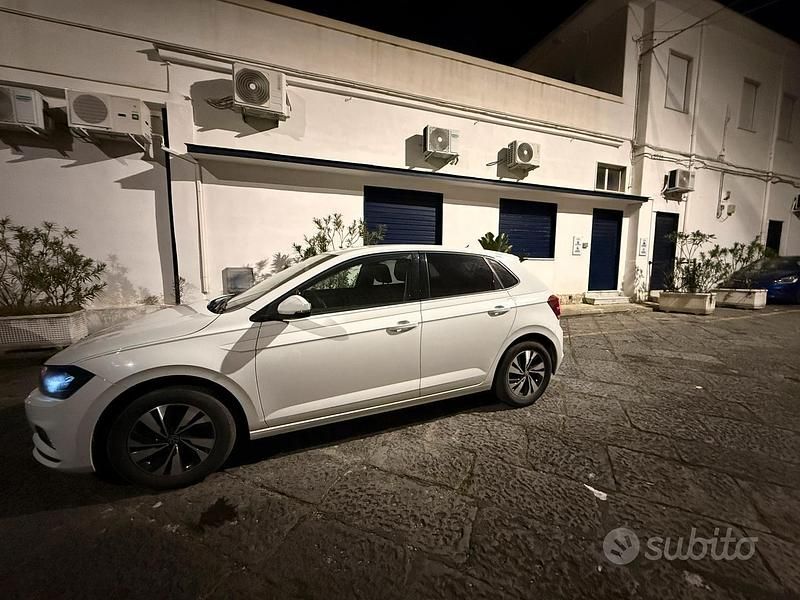 Usata VW Polo Comfortline 80 CV (58 kW) 2021 Bianco Berlina