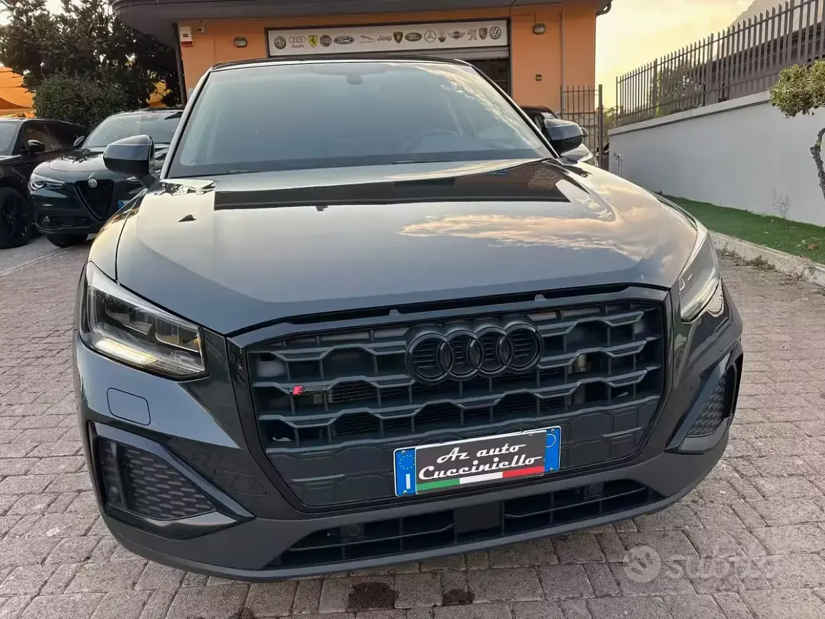 Usata Audi Q2 S-Line 150 CV (110 kW) 2022 Grigio SUV