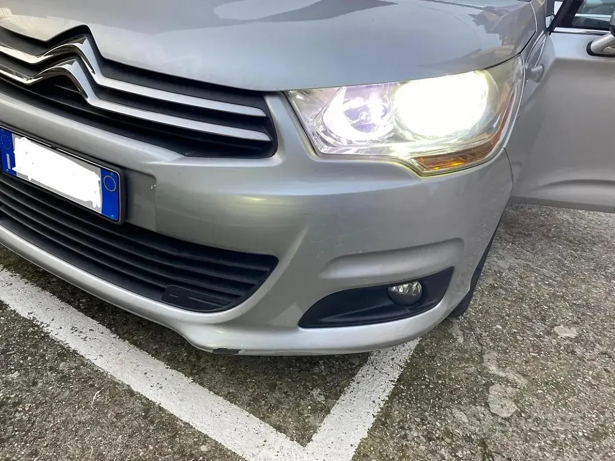 Usata Citroën C4 92 CV (67 kW) 2012 Grigio Berlina