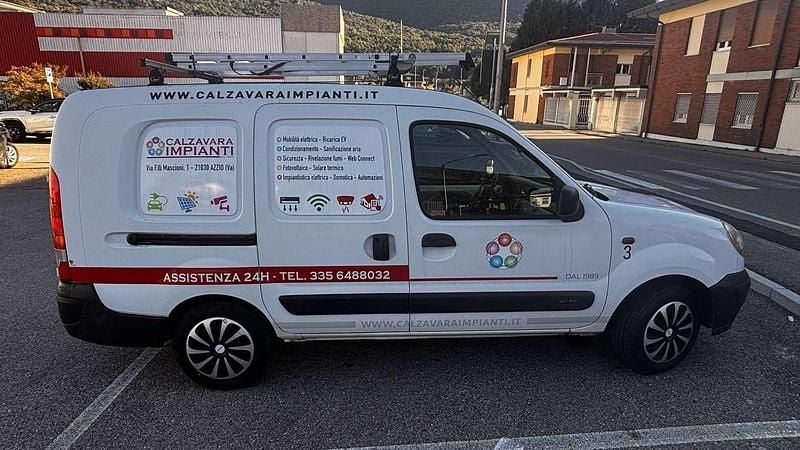 Usata Renault Kangoo 71 CV (52 kW) 2004 Monovolume