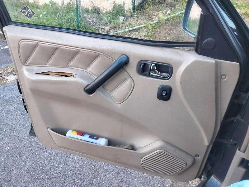 Gebraucht Nissan Terrano Comfort 125 PS (91 kW) 2000 Grün SUV