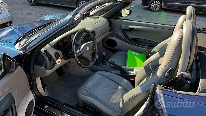 Usata Porsche Boxster 204 CV (150 kW) 2002 Blu Cabrio