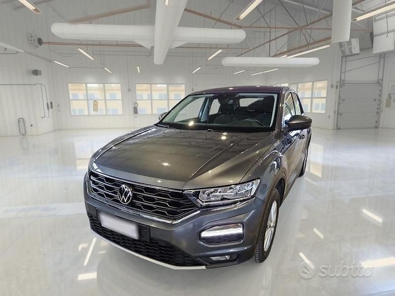 Usata VW T-Roc Business 150 CV (110 kW) 2021 Grigio SUV