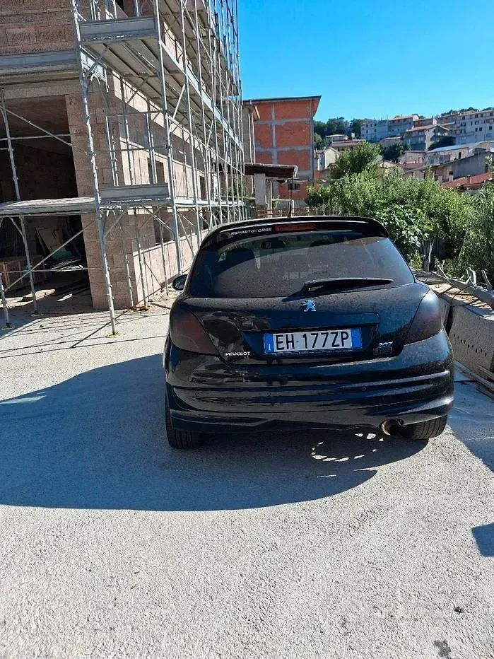 Usata Peugeot 207 156 CV (114 kW) 2011 Nero Berlina