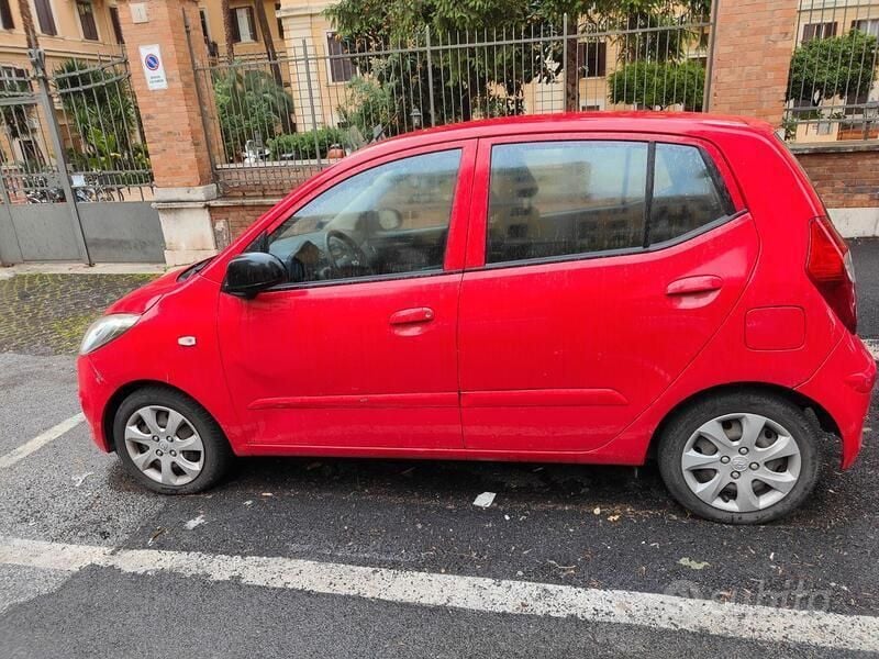 Usata Hyundai i10 2012 Rosso Utilitaria