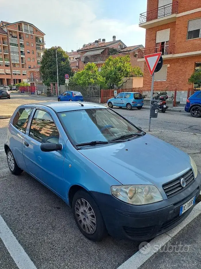Usata Fiat Punto 60 CV (44 kW) 2006 Utilitaria