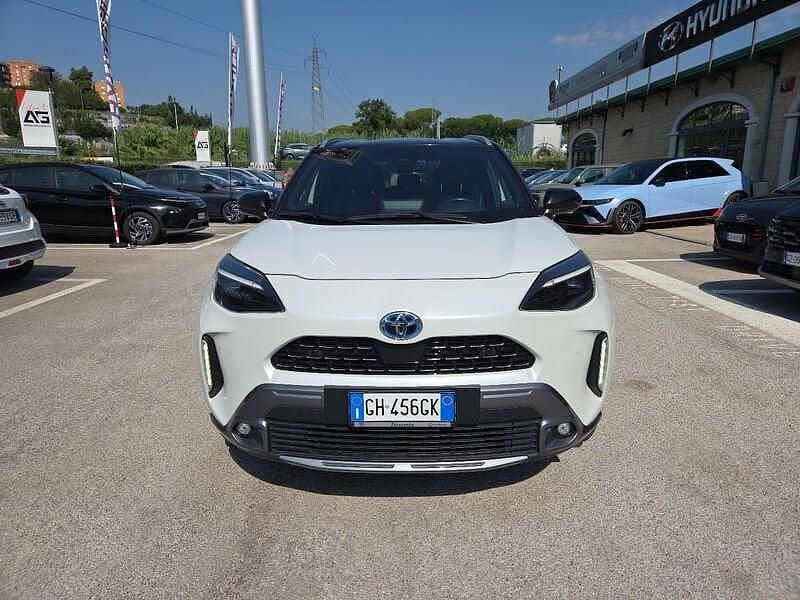 Usata Toyota Yaris Cross 116 CV (85 kW) 2021 Bianco SUV