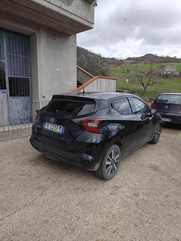 Usata Nissan Micra Tekna 90 CV (66 kW) 2017 Utilitaria
