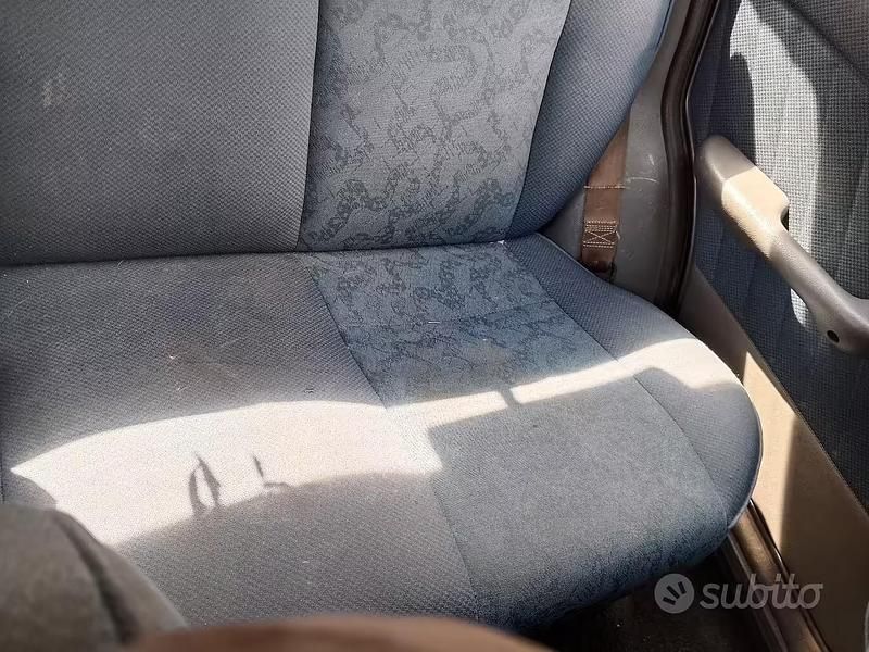 Usata Fiat Palio 2000 Blu Berlina