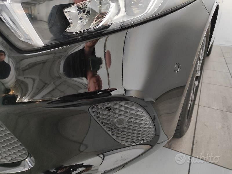 Usata Mercedes A200 163 CV (119 kW) 2019 Nero Berlina